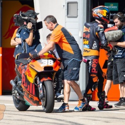 <p>Photos courtesy of<span>&nbsp;</span><strong>Red Bull KTM Factory Racing -&nbsp;</strong><strong>©Gold and Goose</strong></p>