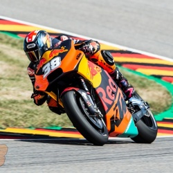 <p>Photos courtesy of<span>&nbsp;</span><strong>Red Bull KTM Factory Racing -&nbsp;</strong><strong>©Gold and Goose</strong></p>