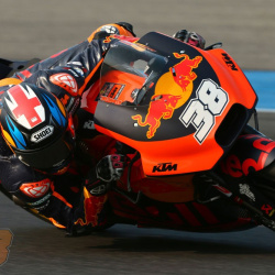 <p>Photos courtesy of<span>&nbsp;</span><strong>KTM Factory Racing - <strong>©Chippy Wood</strong></strong>
</p>