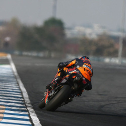<p>Photos courtesy of<span>&nbsp;</span><strong>KTM Factory Racing - <strong>©Chippy Wood</strong></strong>
</p>