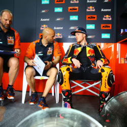 <p>Photos courtesy of<span>&nbsp;</span><strong>KTM Factory Racing - <strong>©Chippy Wood</strong></strong>
</p>