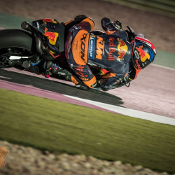 <p>Photos courtesy of<span>&nbsp;</span><strong>KTM Factory Racing - <strong>©Philip Platzer</strong></strong>
</p>