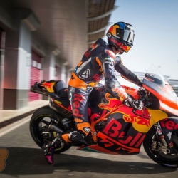 <p>Photos courtesy of<span>&nbsp;</span><strong>KTM Factory Racing - <strong>©Philip Platzer</strong></strong>
</p>