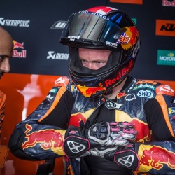 <p>Photos courtesy of<span>&nbsp;</span><strong>KTM Factory Racing - <strong>©Philip Platzer</strong></strong>
</p>