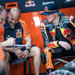 <p>Photos courtesy of<span>&nbsp;</span><strong>KTM Factory Racing - <strong>©Philip Platzer</strong></strong>
</p>