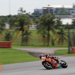 <p>Photos courtesy of<span>&nbsp;</span><strong>KTM Factory Racing - <strong>©Gold and Goose</strong></strong>
</p>