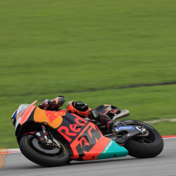 <p>Photos courtesy of<span>&nbsp;</span><strong>KTM Factory Racing - <strong>©Gold and Goose</strong></strong>
</p>