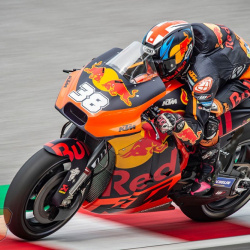 <p>Photos courtesy of<span>&nbsp;</span><strong>Red Bull KTM Factory Racing -&nbsp;</strong><strong>©<strong>Gold and Goose</strong></strong>
</p>