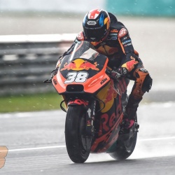 <p>Photos courtesy of<span>&nbsp;</span><strong>Red Bull KTM Factory Racing -&nbsp;</strong><strong>©<strong>Gold and Goose</strong></strong>
</p>