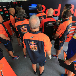 <p>Photos courtesy of<span>&nbsp;</span><strong>Red Bull KTM Factory Racing -&nbsp;</strong><strong>©<strong>Gold and Goose</strong></strong>
</p>