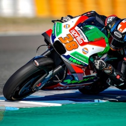 <p>Photos courtesy of<span>&nbsp;<strong>©</strong></span><strong>Aprilia Racing Team Gresini</strong></p>