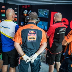 <p>Photos courtesy of<span>&nbsp;</span><strong>Red Bull KTM Factory Racing - ©Marcin Kin</strong></p>