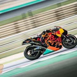 <p>Photos courtesy of<span>&nbsp;</span><strong>Red Bull KTM Factory Racing - ©Marcin Kin</strong></p>