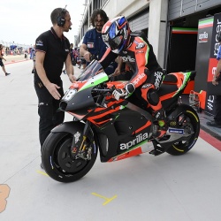 <p>Photos courtesy of<span>&nbsp;<strong>©</strong></span><strong>Aprilia Racing Team Gresini</strong></p>