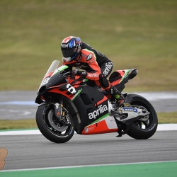 <p>Photos courtesy of<span>&nbsp;<strong>©</strong></span><strong>Aprilia Racing Team Gresini</strong></p>