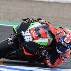 <p>Photos courtesy of<span>&nbsp;<strong>©</strong></span><strong>Aprilia Racing Team Gresini</strong></p>