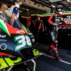 <p>Photos courtesy of<span>&nbsp;<strong>©</strong></span><strong>Aprilia Racing Team Gresini</strong></p>