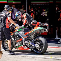 <p>Photos courtesy of<span>&nbsp;<strong>©</strong></span><strong>Aprilia Racing Team Gresini</strong></p>