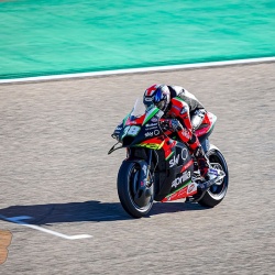 <p>Photos courtesy of <strong>©</strong><strong>Aprilia Racing Team Gresini</strong></p>