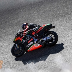 <p>Photos courtesy of<span>&nbsp;<strong>©</strong></span><strong>Aprilia Racing Team Gresini</strong></p>