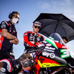 <p>Photos courtesy of<span>&nbsp;<strong>©</strong></span><strong>Aprilia Racing Team Gresini</strong></p>