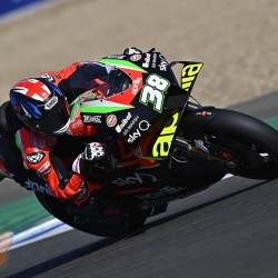 <p>Photos courtesy of<span>&nbsp;<strong>©</strong></span><strong>Aprilia Racing Team Gresini</strong></p>