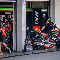 <p>Photos courtesy of<span>&nbsp;<strong>©</strong></span><strong>Aprilia Racing Team Gresini</strong></p>