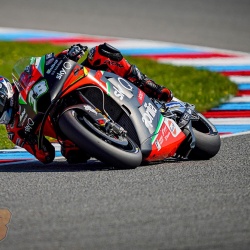 <p>Photos courtesy of<span>&nbsp;<strong>©</strong></span><strong>Aprilia Racing Team Gresini</strong></p>