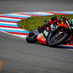 <p>Photos courtesy of<span>&nbsp;<strong>©</strong></span><strong>Aprilia Racing Team Gresini</strong></p>