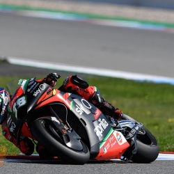 <p>Photos courtesy of<span>&nbsp;<strong>©</strong></span><strong>Aprilia Racing Team Gresini</strong></p>