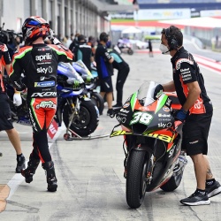 <p>Photos courtesy of<span>&nbsp;<strong>©</strong></span><strong>Aprilia Racing Team Gresini</strong></p>