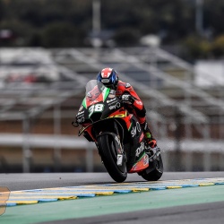 <p>Photos courtesy of<span>&nbsp;<strong>©</strong></span><strong>Aprilia Racing Team Gresini</strong></p>