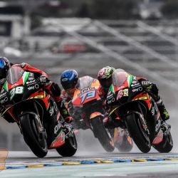 <p>Photos courtesy of<span>&nbsp;<strong>©</strong></span><strong>Aprilia Racing Team Gresini</strong></p>