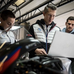 <p>Photos courtesy of<span>&nbsp;<strong><strong><strong>©BMW&nbsp;</strong></strong></strong></span><strong>Motorrad Motorsport</strong></p>