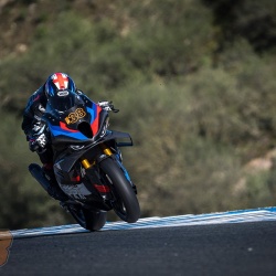 <p>Photos courtesy of<span>&nbsp;<strong><strong><strong>©BMW&nbsp;</strong></strong></strong></span><strong>Motorrad Motorsport</strong></p>