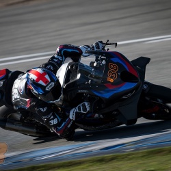 <p>Photos courtesy of<span>&nbsp;<strong><strong><strong>©BMW&nbsp;</strong></strong></strong></span><strong>Motorrad Motorsport</strong></p>