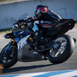 <p>Photos courtesy of<span>&nbsp;<strong><strong><strong>©BMW&nbsp;</strong></strong></strong></span><strong>Motorrad Motorsport</strong></p>