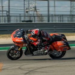 <p>Photos courtesy of<span>&nbsp;<strong><strong><strong>©Josh Kurpius / @kurpius</strong></strong></strong></span></p>